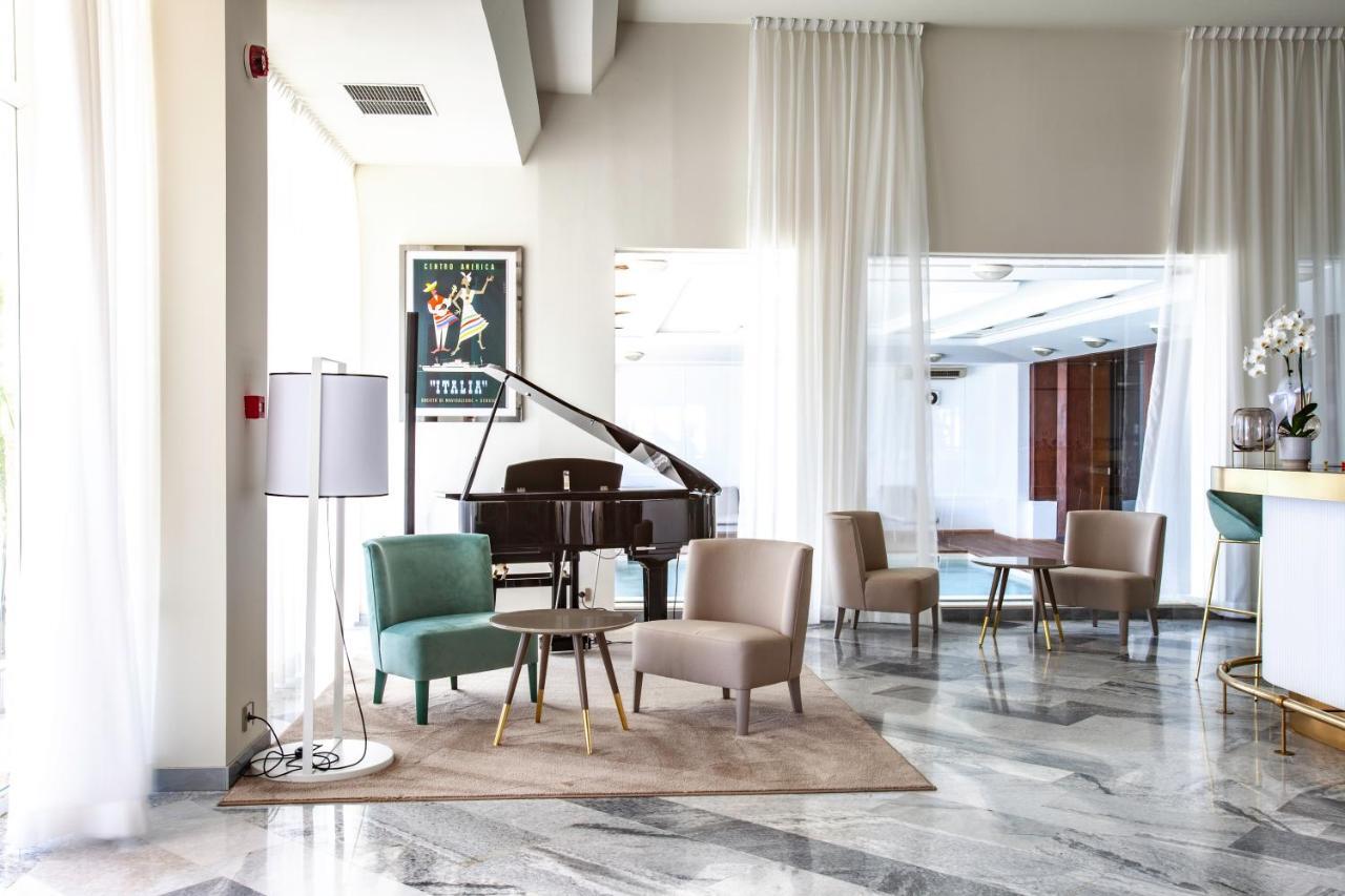 Diana Grand Hotel Alassio Exteriör bild